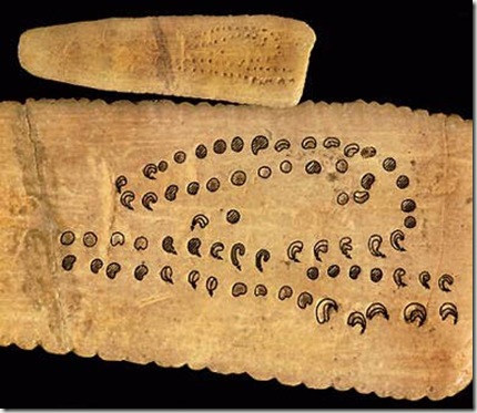 paleoastronomie-os-e-l-abri-Blanchard-dordogne---mooncycle