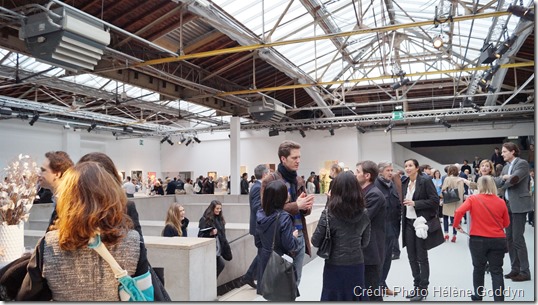 Concours Art&Care, sous la co-présidence d’Olivier Picasso et du Dr Georges Rodesch. Le Prix Philips-Arstper, a été décerné  par les dirigeants de Philips & Artsper à Hélène Goddyn pour son Mandala Humain "Mystique", le 2 avril 2015 au Palais de Tokyo, Paris. 