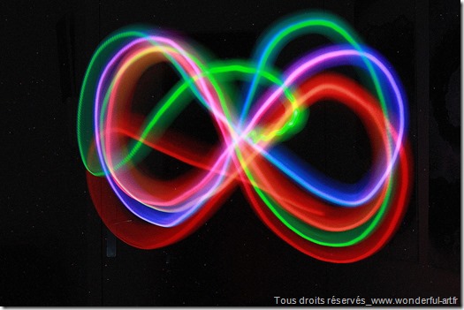 light-painting_wonderful-art_dessiner-avec-la-lumiere0